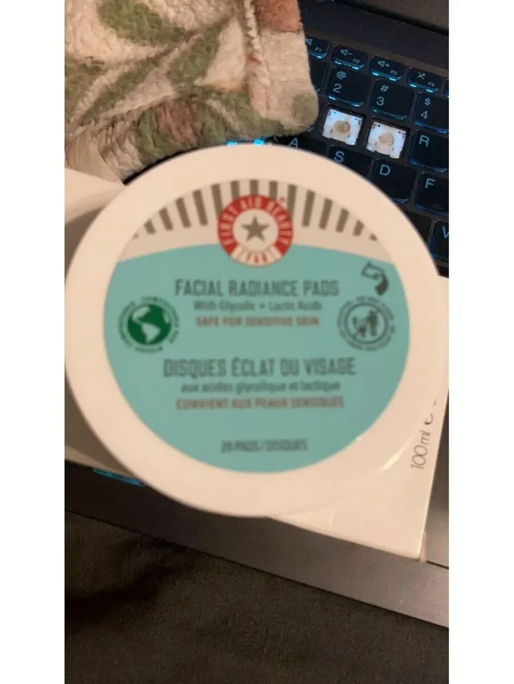 Ffirst aid facial pad radiance 28 pads